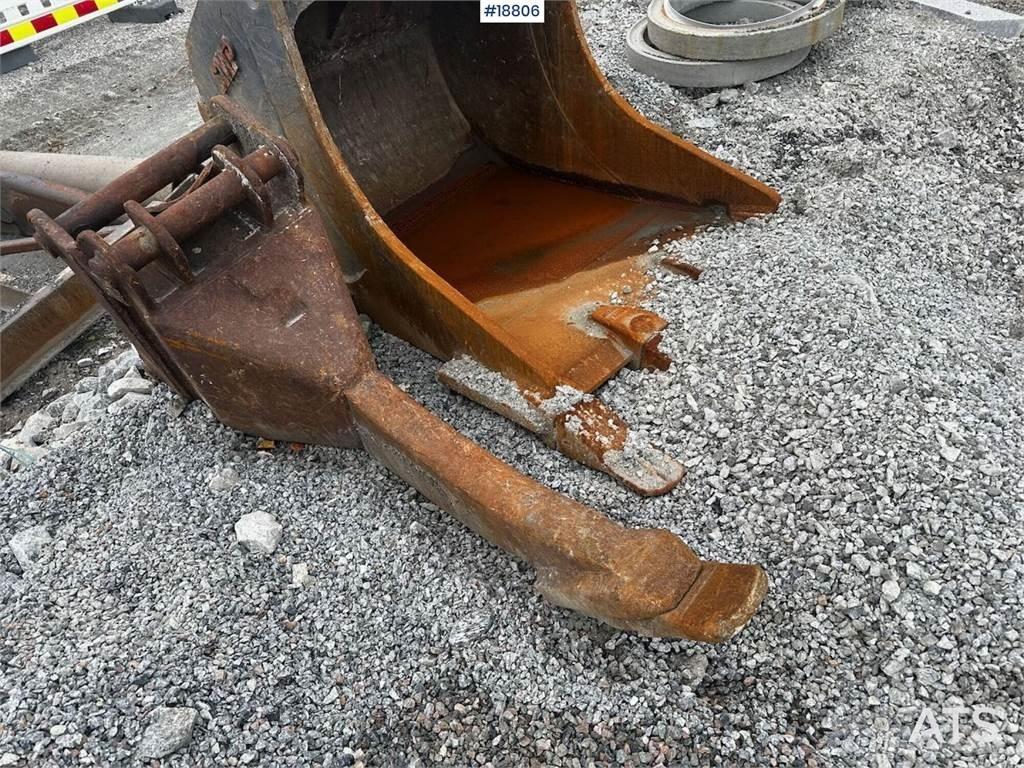 Doosan DX225LC Гусеничні екскаватори