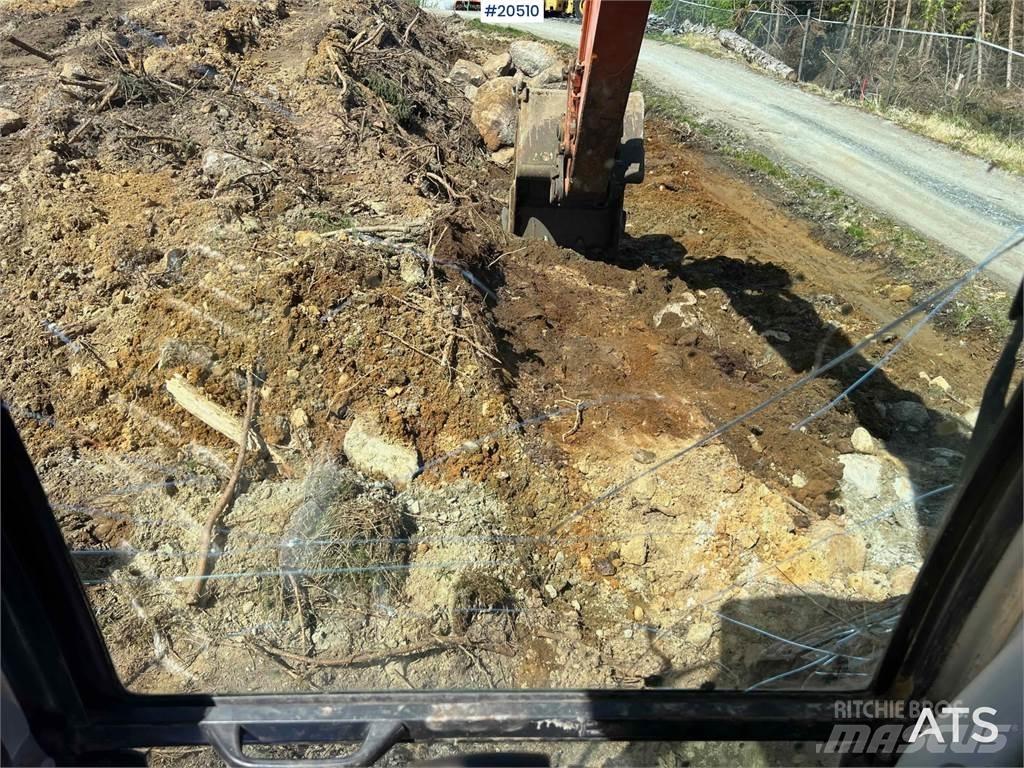 Hitachi EX285 Гусеничні екскаватори