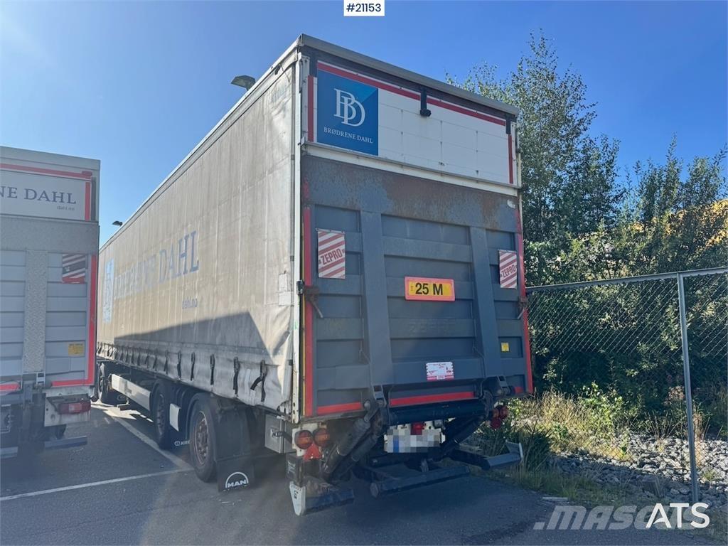 Krone Citysemi. Напівпричепи з кузовом-фургоном