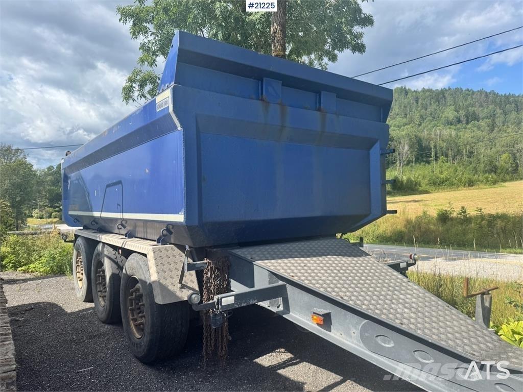 Maur Trailer. Самоскиди