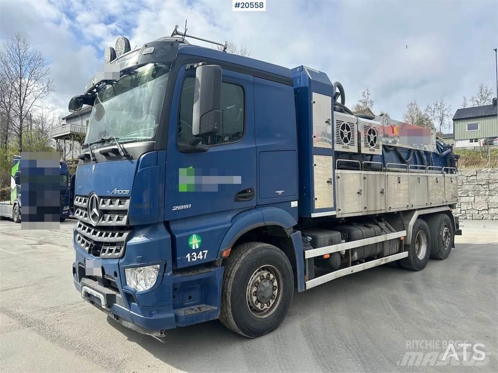Mercedes-Benz Arocs Комунальні автомобілі / автомобілі загального призначення