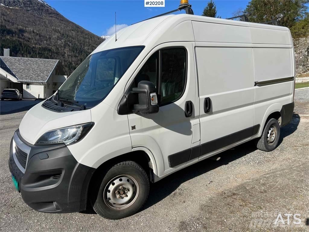 Peugeot Boxer Панельні фургони