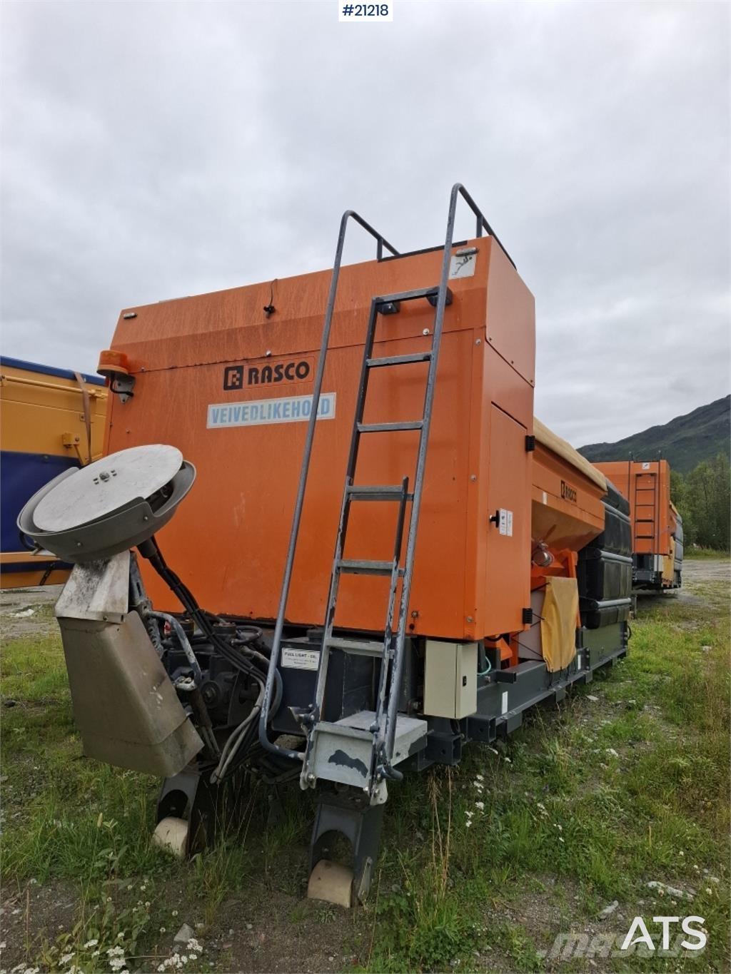 Rasco Solid Розсіювачі солі та піску
