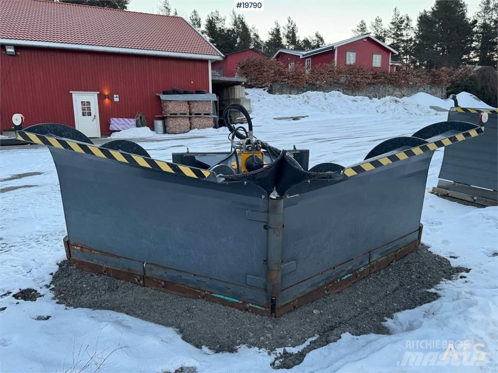 Stark NL3200 V-plow Будтехніка - Інші