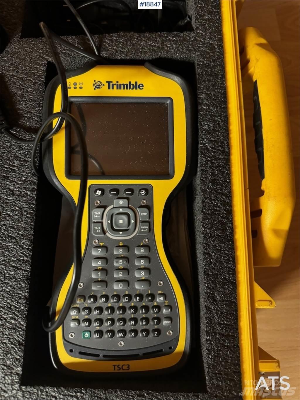 Trimble GPS m/ radio. Будтехніка - Інші