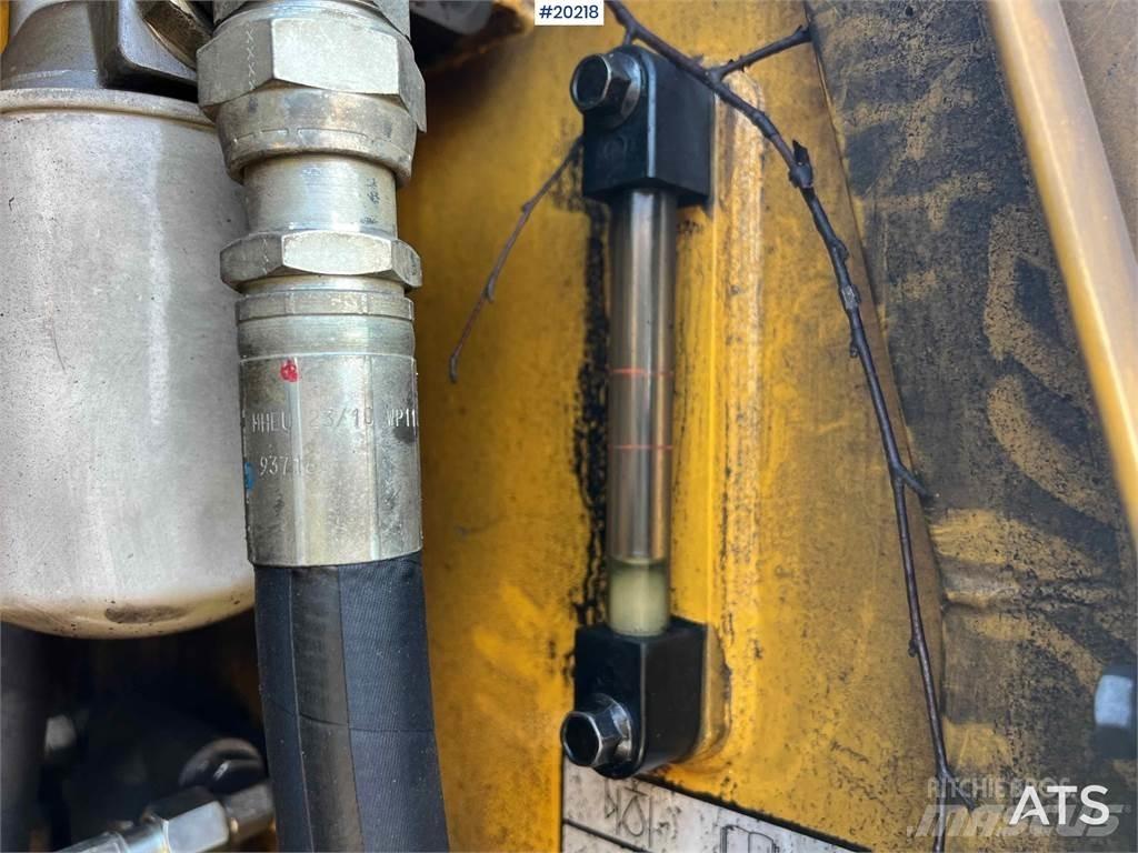 Volvo EC240CL Гусеничні екскаватори