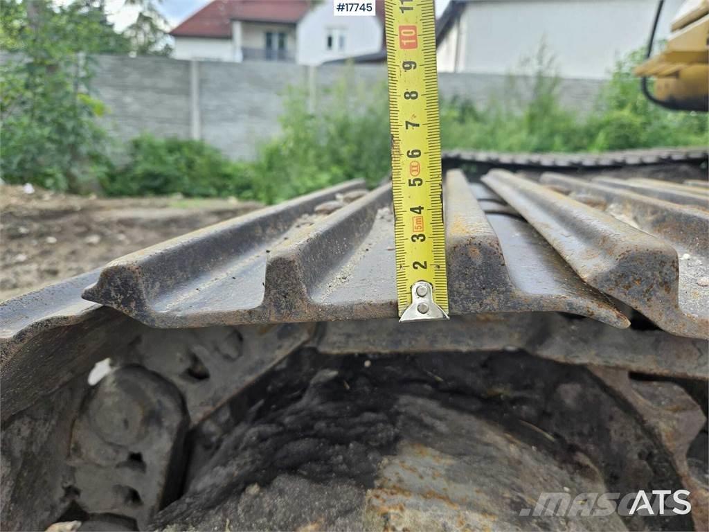 CAT 320D Гусеничні екскаватори
