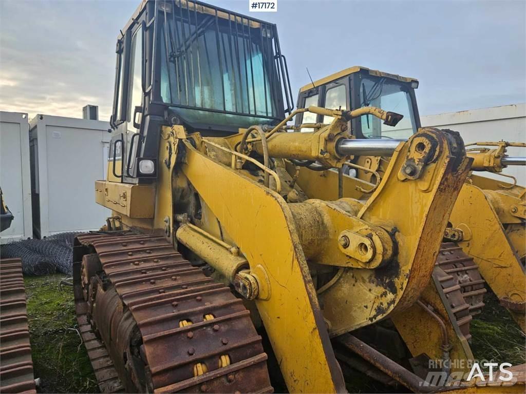 CAT 963C Гусеничні вантажники