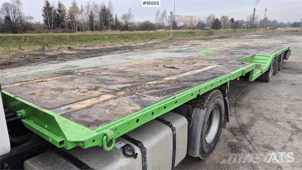 Fliegl SDS Низькорамні напівпричепи