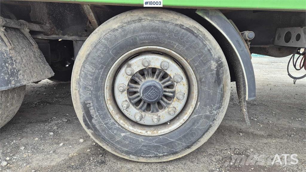 Fliegl SDS Низькорамні напівпричепи