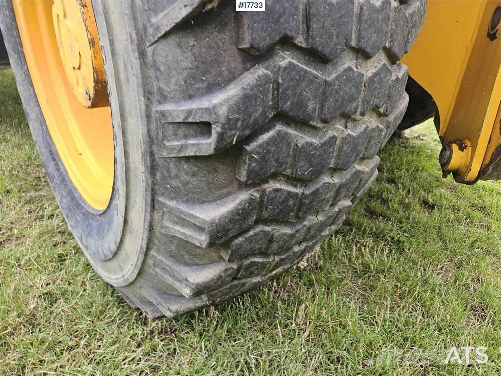 JCB 4CX Екскаватори-навантажувачі