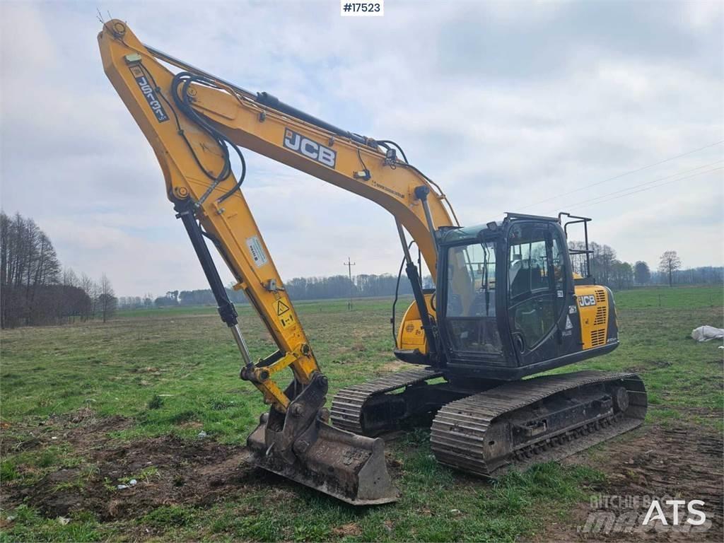 JCB JS 131 LC Гусеничні екскаватори