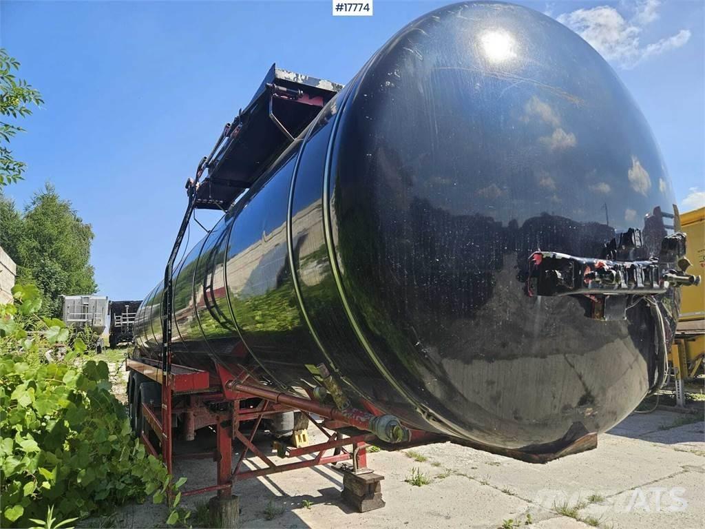 Kässbohrer STS Вантажівки-цистерни