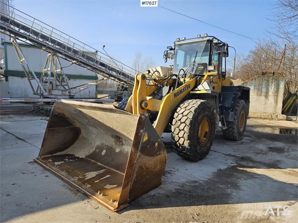 Komatsu WA 320-5 Фронтальні навантажувачі