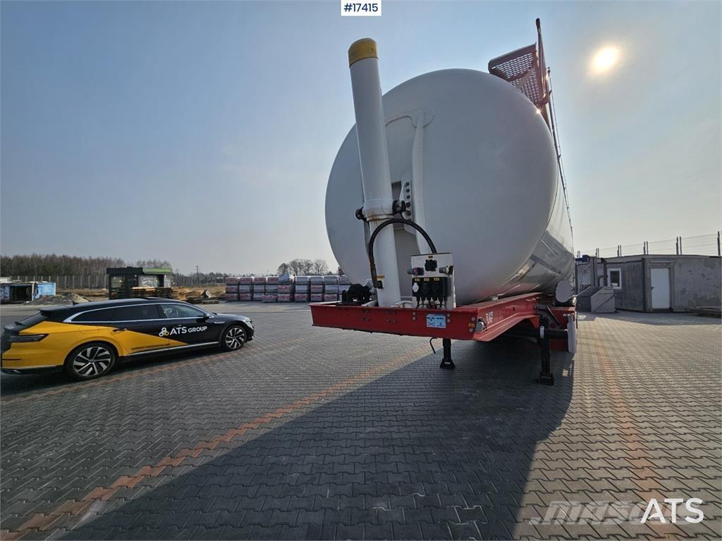 LAG 0-3-TI Напівпричепи-автоцистерни