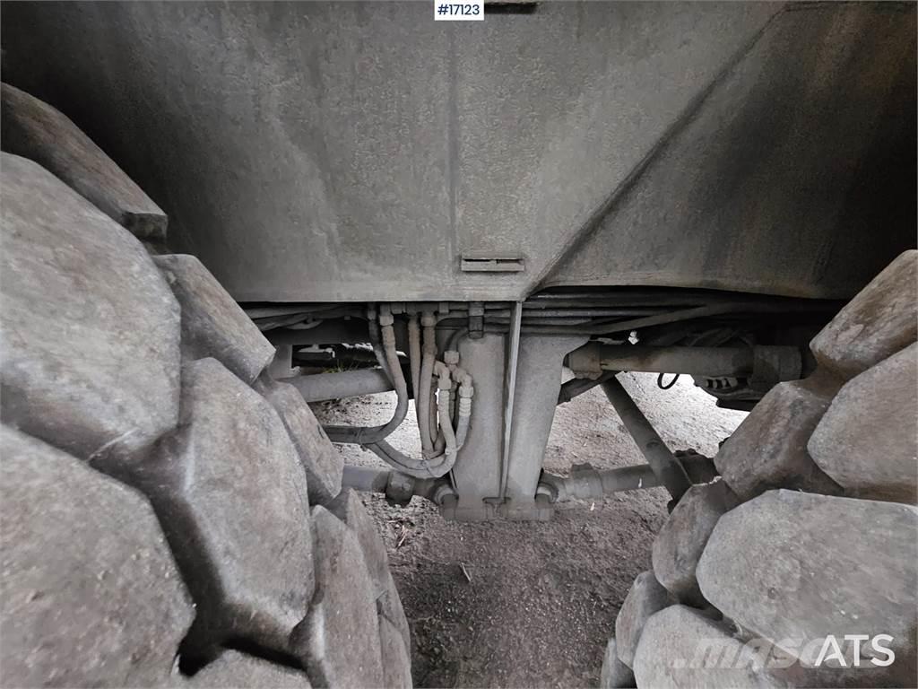 Liebherr 1050-1 автокрани