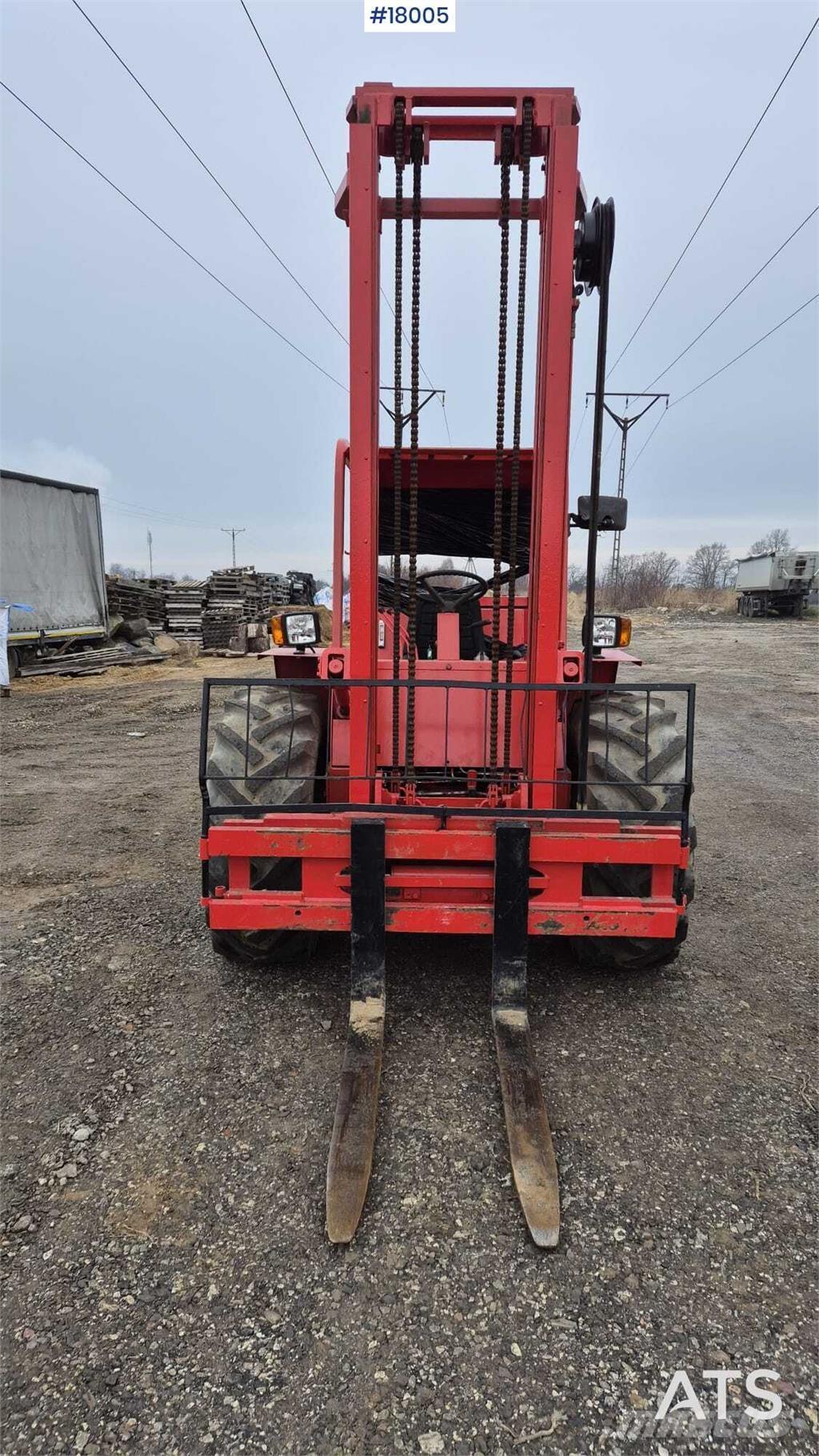 Manitou MB 30N Дизельні навантажувачі