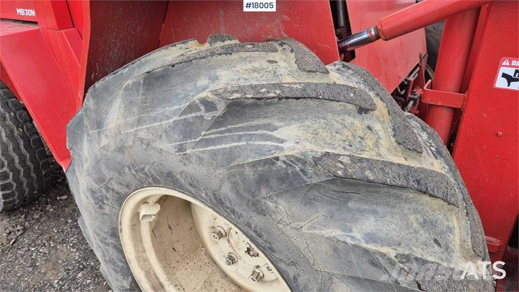 Manitou MB 30N Дизельні навантажувачі