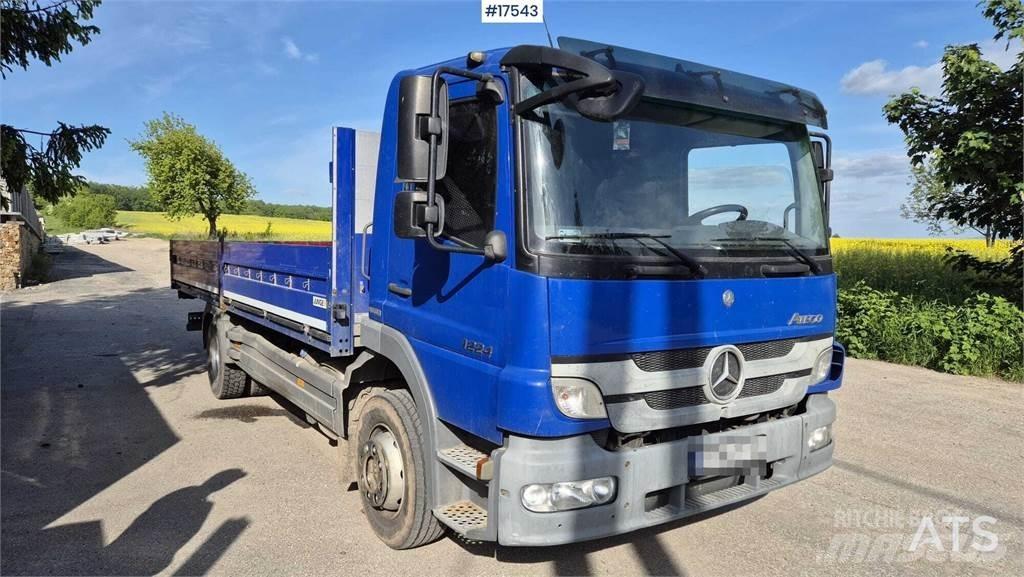 Mercedes-Benz Atego Фургони