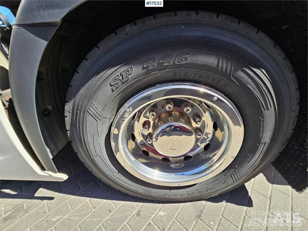 Scania R450 Тягачі