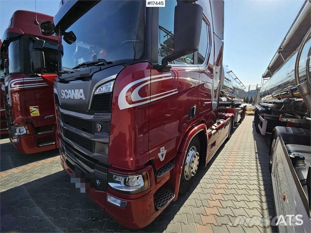 Scania R530 V8 Тягачі