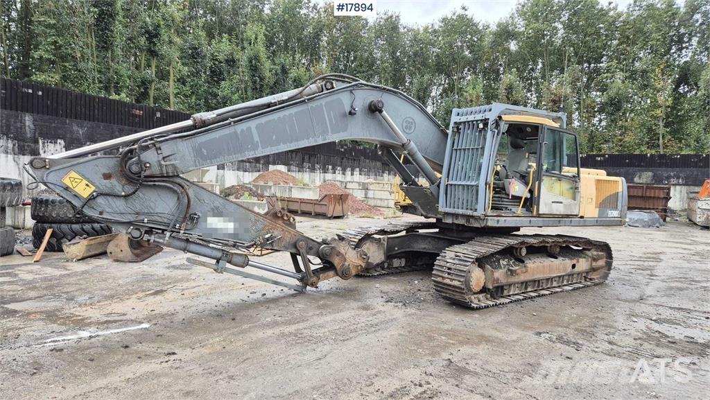 Volvo EC 290 CL Гусеничні екскаватори