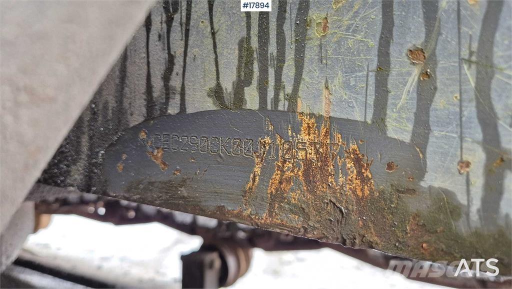 Volvo EC 290 CL Гусеничні екскаватори