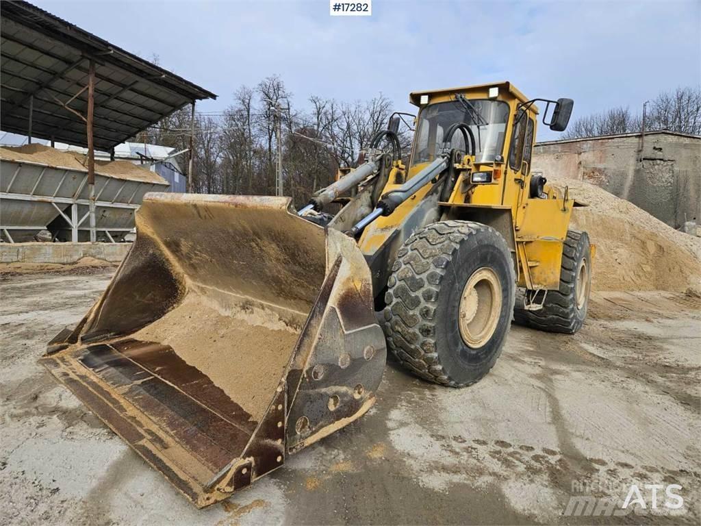 Volvo L120 Фронтальні навантажувачі