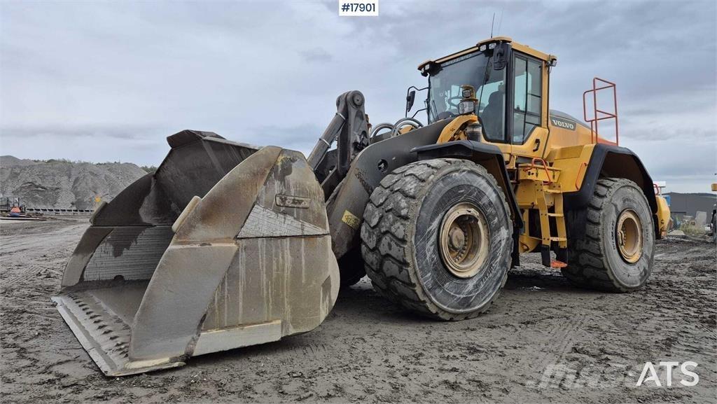 Volvo L220H Фронтальні навантажувачі