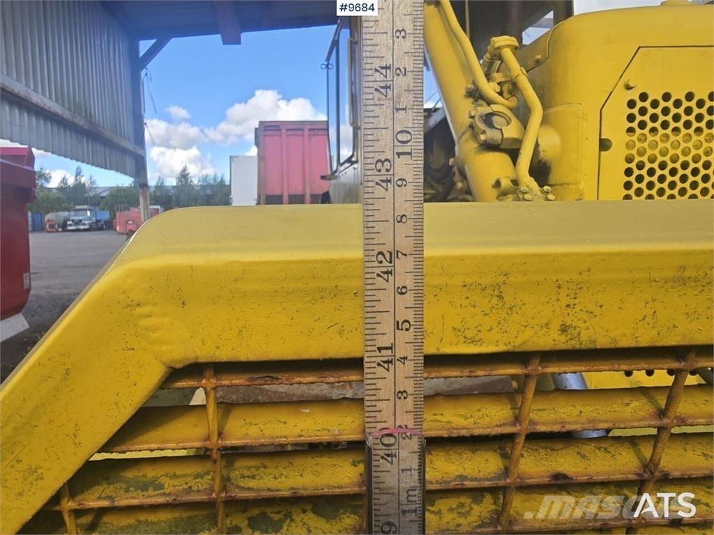 CAT D4D LGP Гусеничні бульдозери