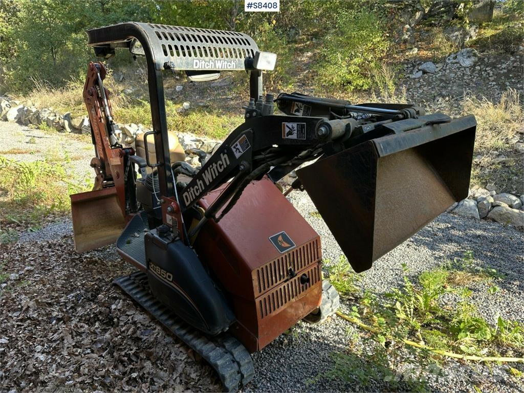 Ditch Witch XT850 Міні-навантажувачі