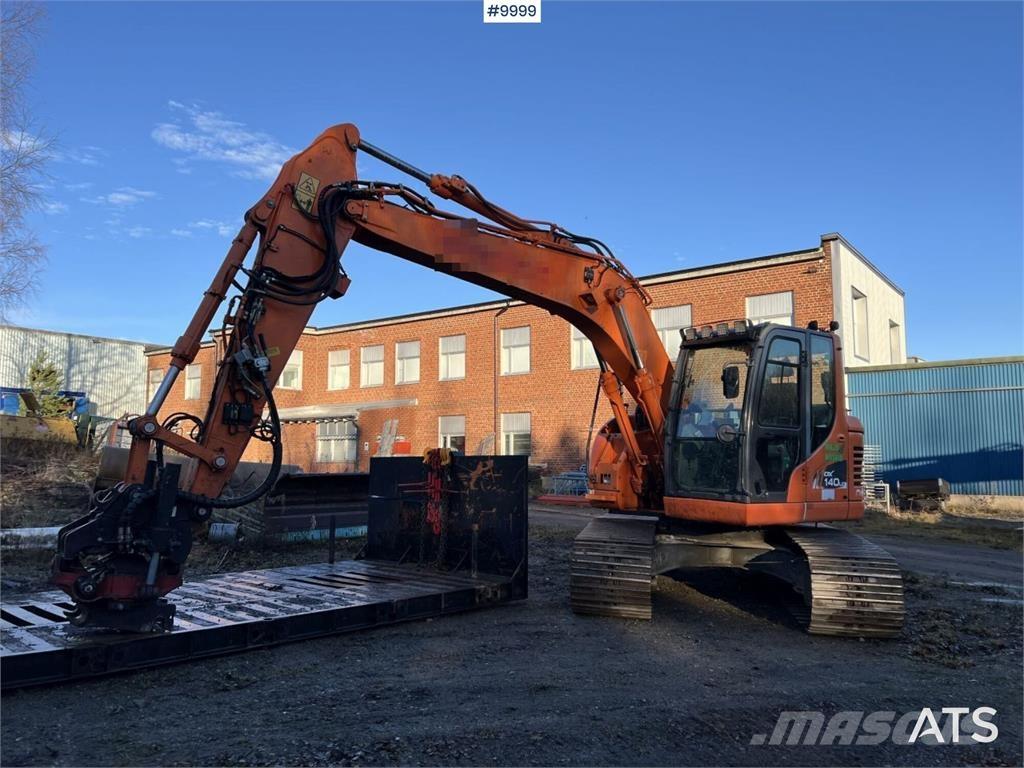 Doosan DX140LCR-3 Гусеничні екскаватори