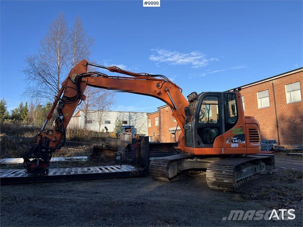 Doosan DX140LCR-3 Гусеничні екскаватори