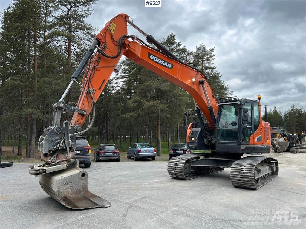 Doosan DX235LCR Гусеничні екскаватори