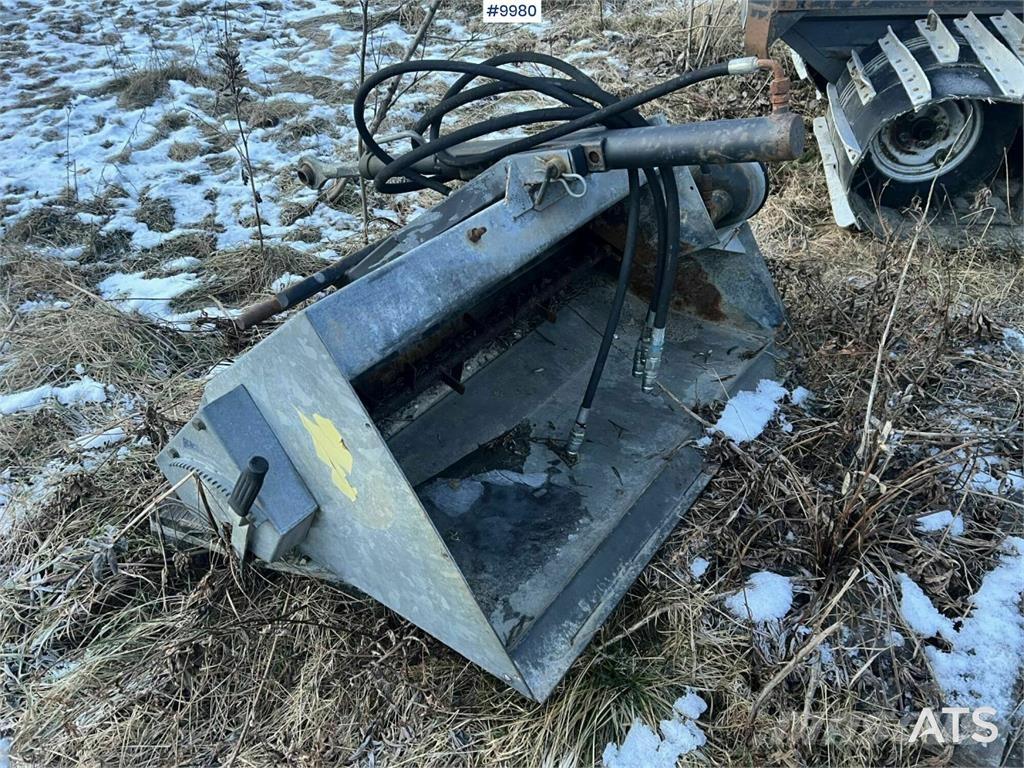 Fjärås 250-1100 Розсіювачі солі та піску