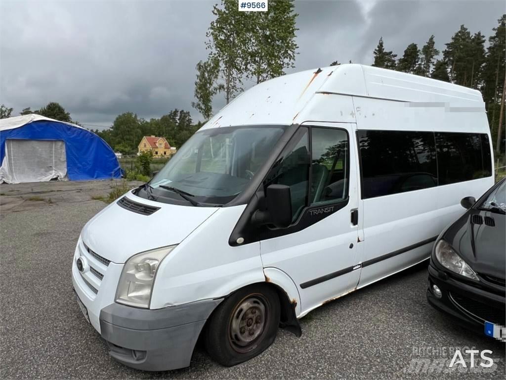 Ford Transit Мікроавтобуси