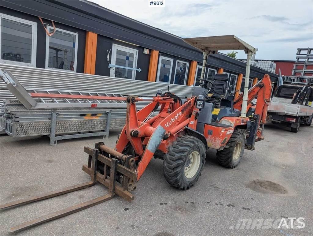 Kubota backhoe loader Екскаватори-навантажувачі