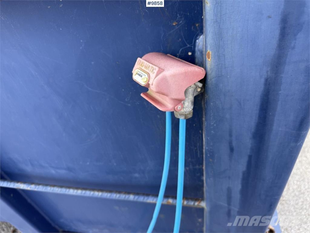  Lastväxlarflak 20m3 Зйомні кузови