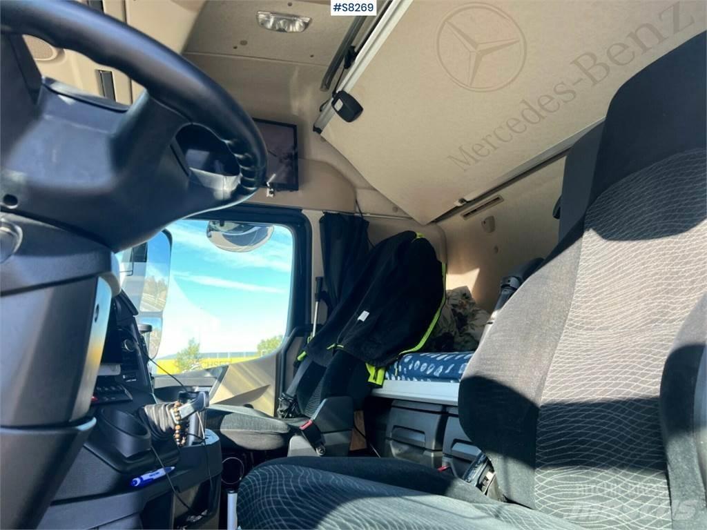 Mercedes-Benz ACTROS Тягачі