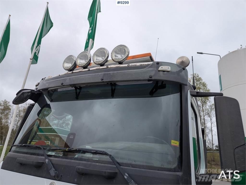 Mercedes-Benz Arocs Тягачі
