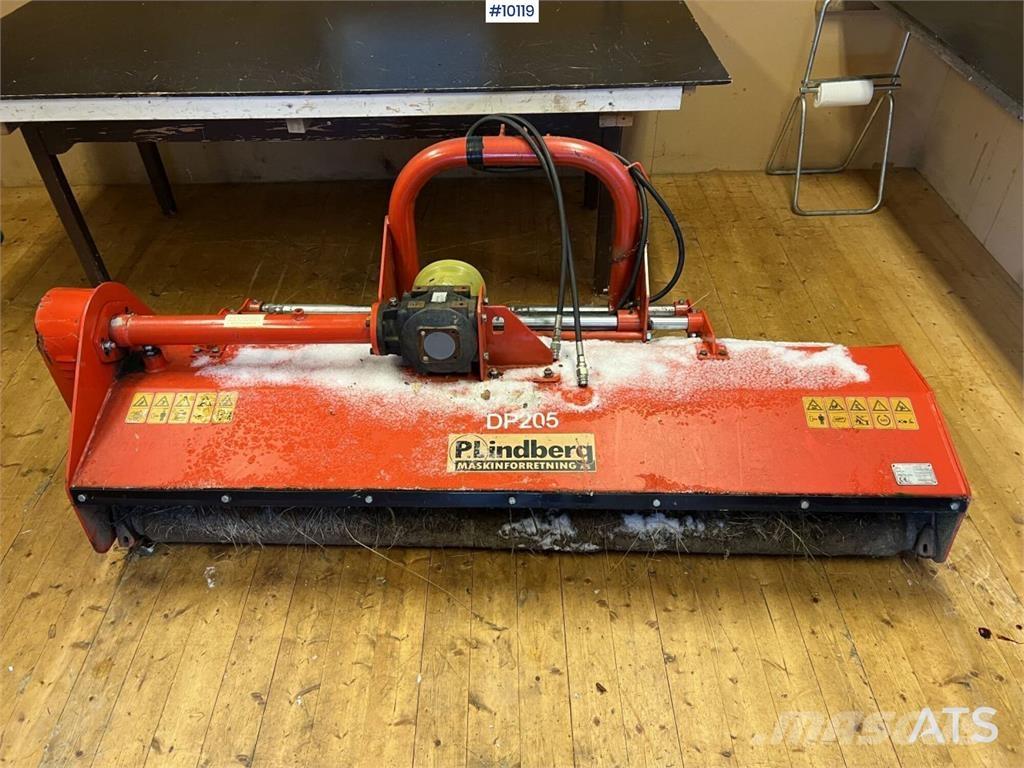  P.Lindberg DP205 Газонні і лукові косилки