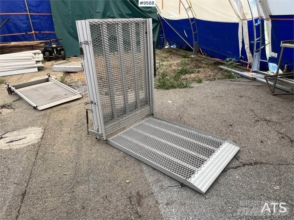  Ramp U-lift Навантажувальне обладнання