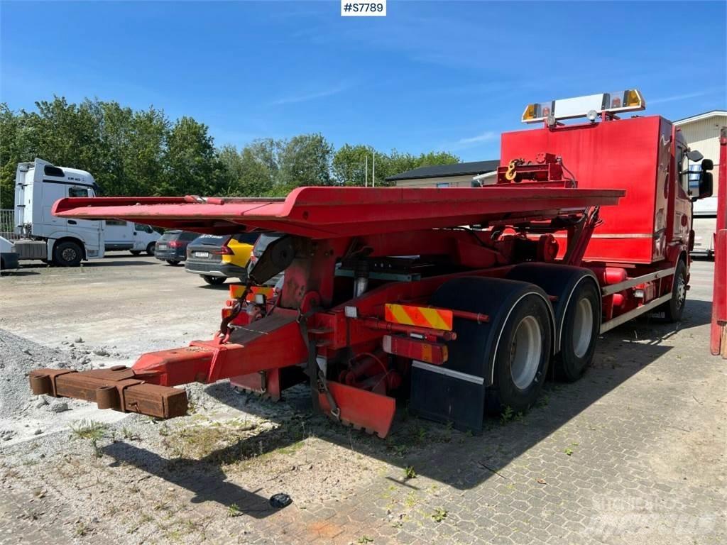 Scania R144GB6X4NA530 Евакуатори