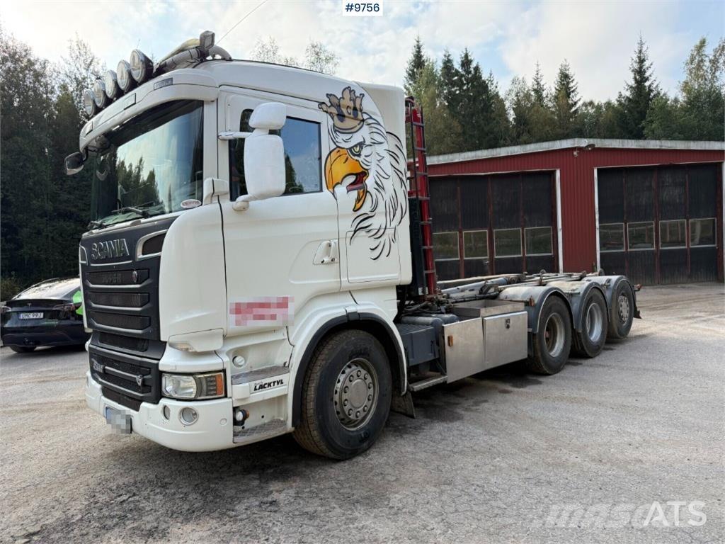 Scania R560 8X4 Вантажівки з гаковим підйомом