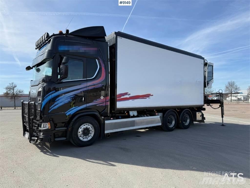 Scania S650B Фургони