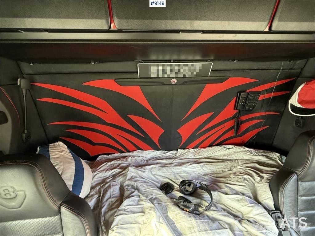 Scania S650B Фургони