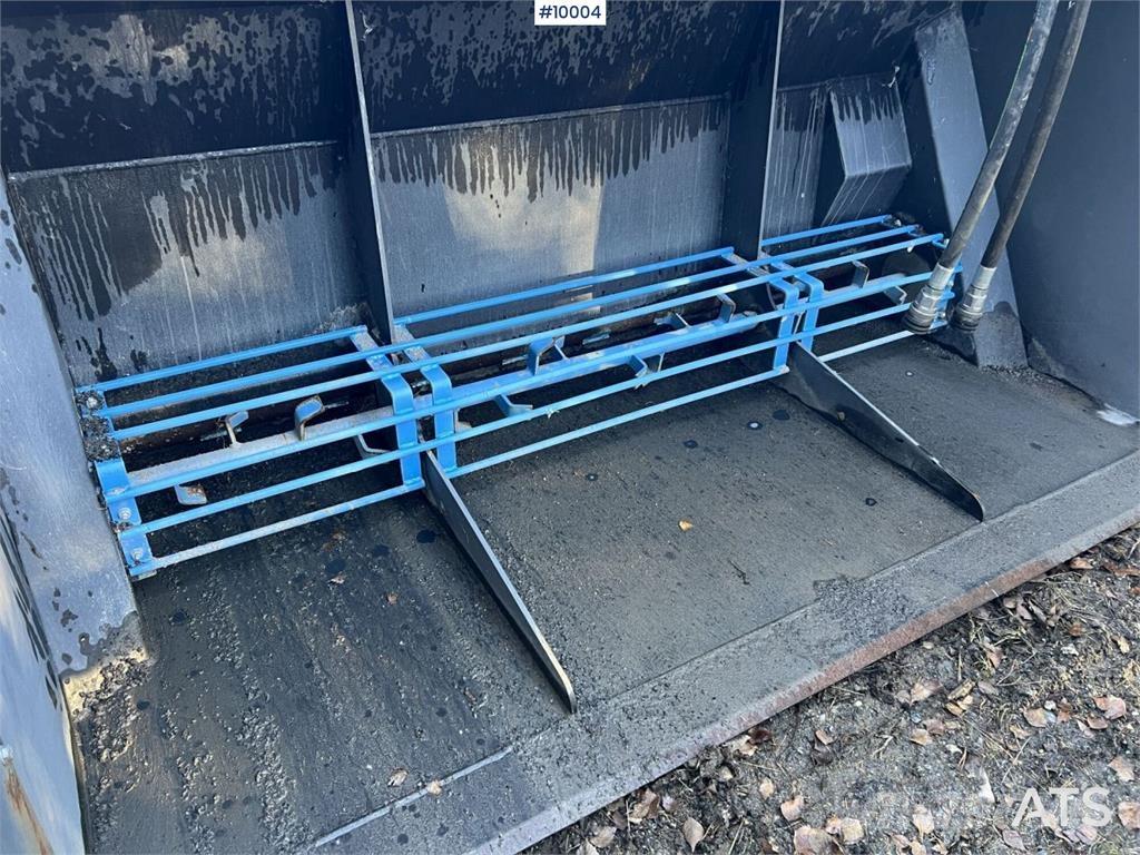 SE Equipment 114080 Ковші