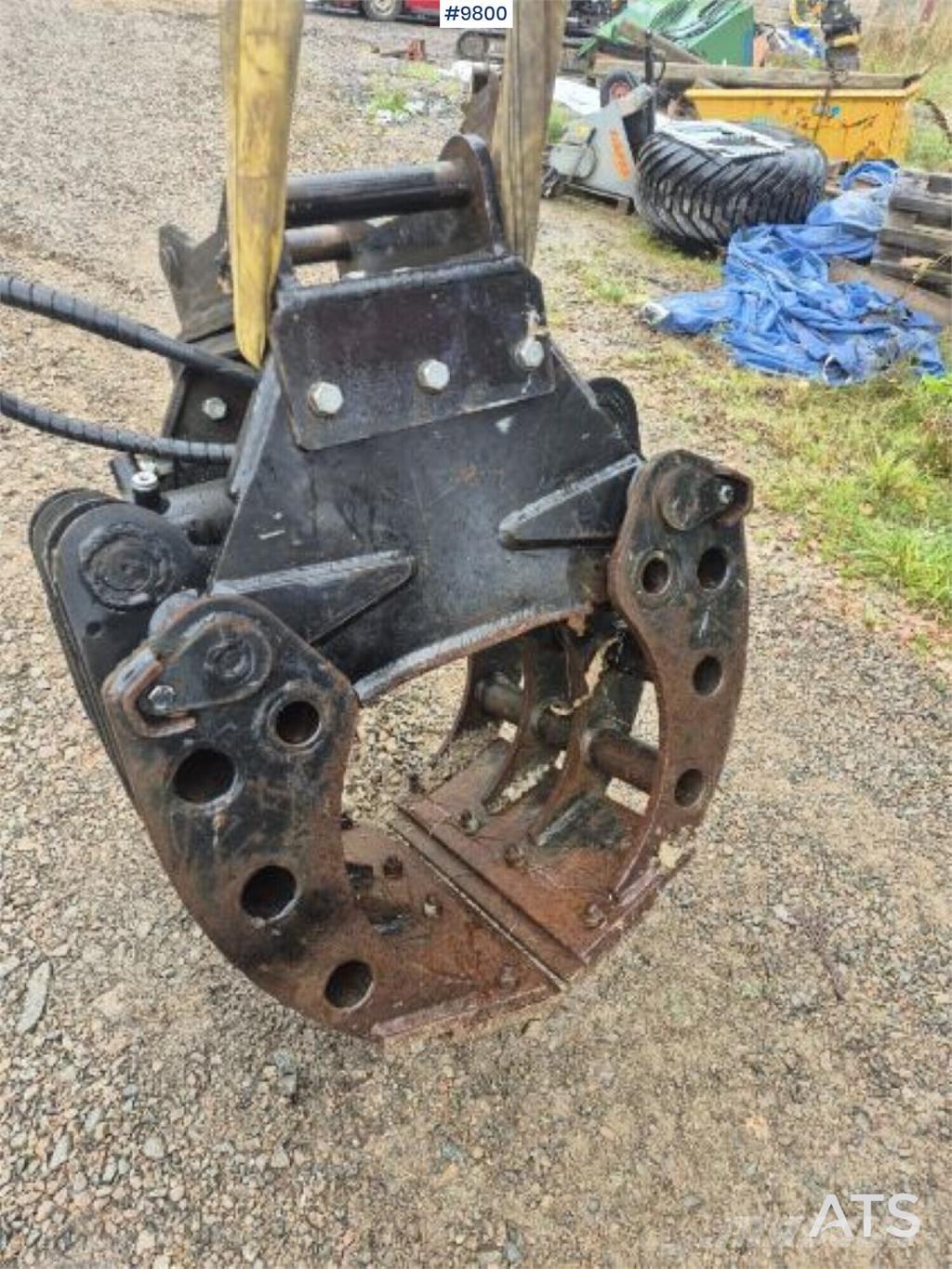 SE Equipment SES 20 Траншейні екскаватори