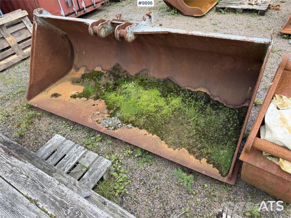 Viby Jern B20 Ковші