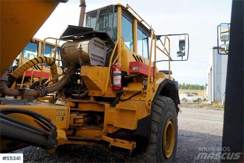 Volvo A35D 6x6 Зчленовані самоскиди